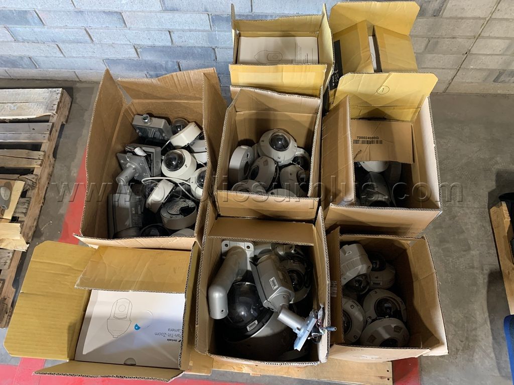 Security Cameras, Panasonic /KK — photo 1
