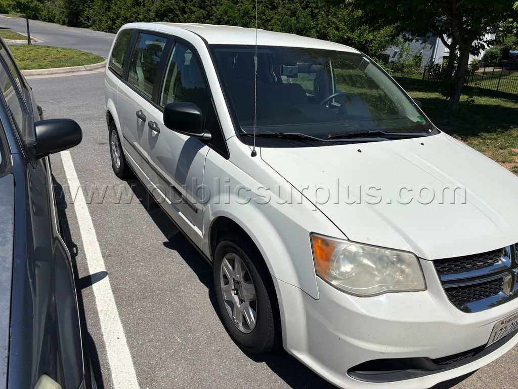 2013 Dodge Grand Caravan — photo 1