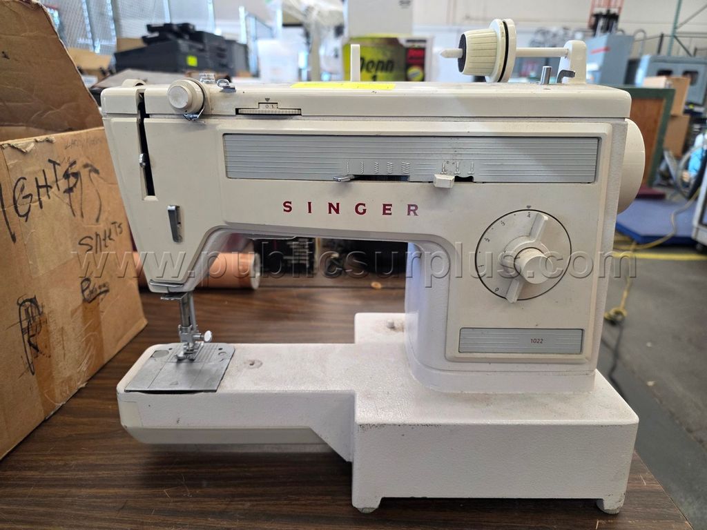 Singer 1022 (118447) — photo 1