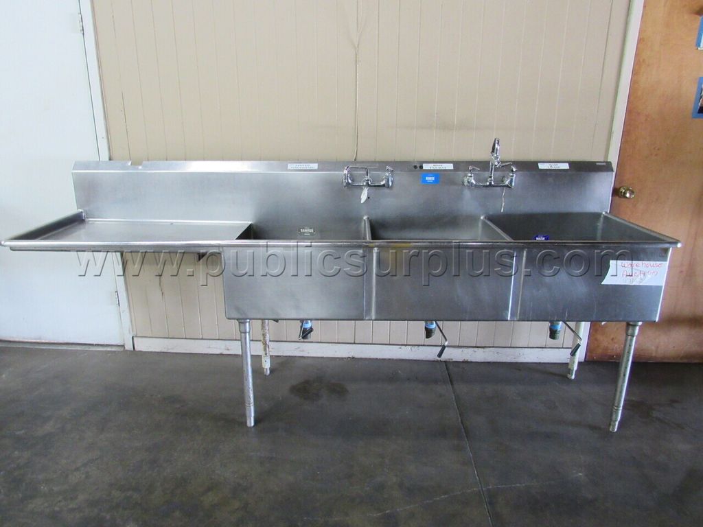 STAINLESS STEEL SINK - photo 1