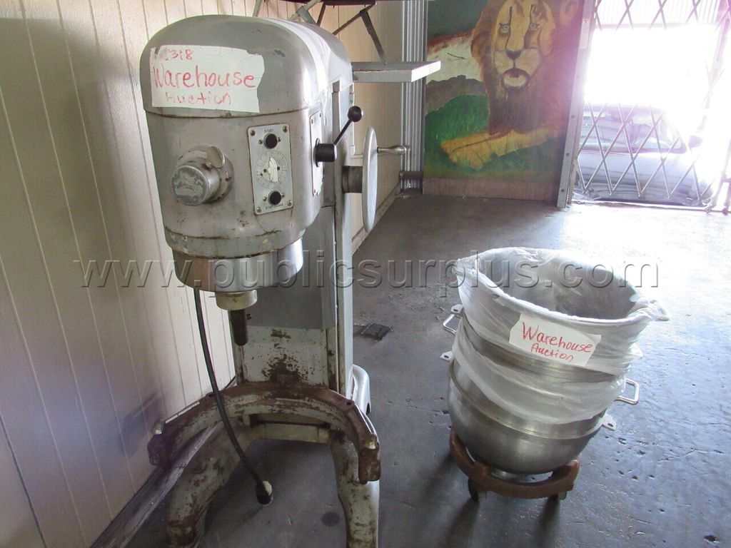 HOBART MIXER - photo 1