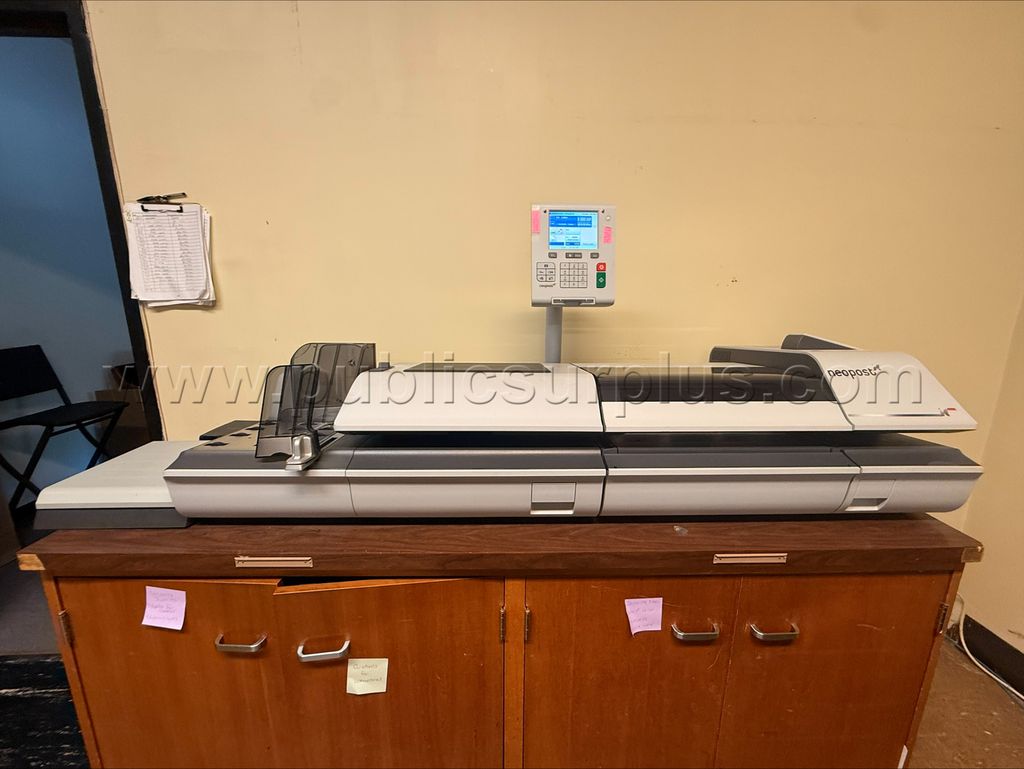 Quadient I5-5000 Neopost Postage Machine - photo 1