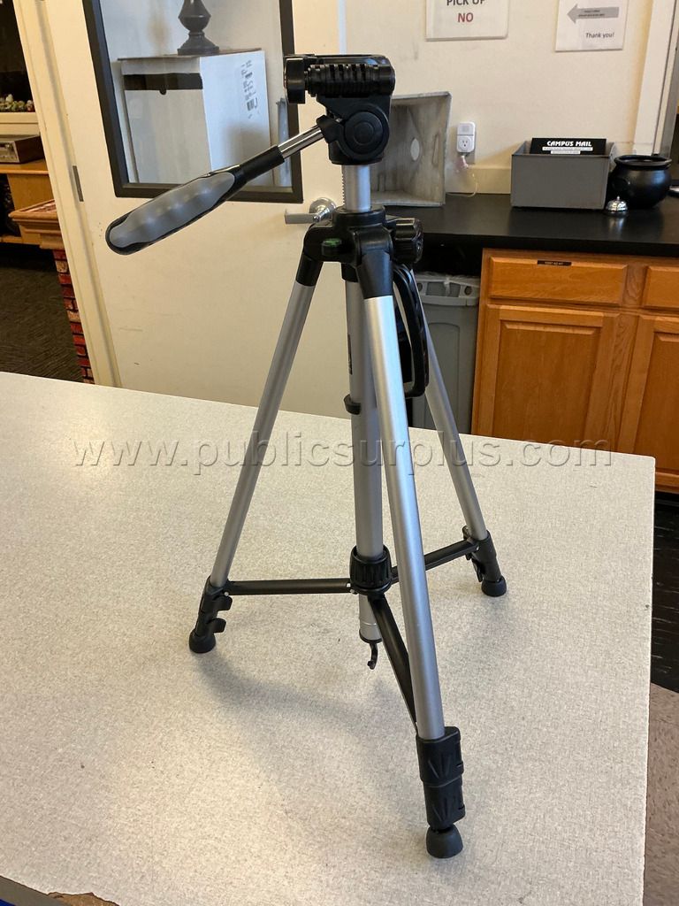 Tripod and Fujifilm Camera — photo 1