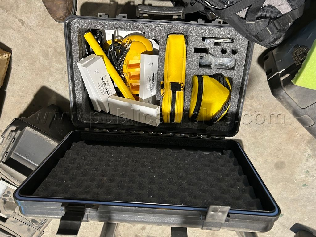 Trimble gps survey equipment — photo 1