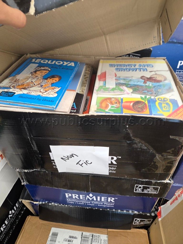 GRADE 6-8 LIBRARY, TEXT, ENCYLOPEDIA, ATLAS BOOKS — photo 1