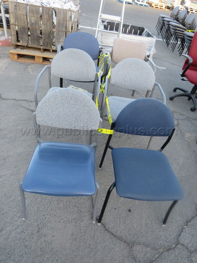 Lot of 6 Chairs - photo 1