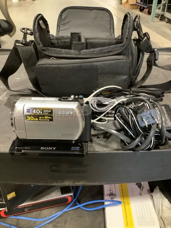 7990 - Sony HandyCam — photo 1