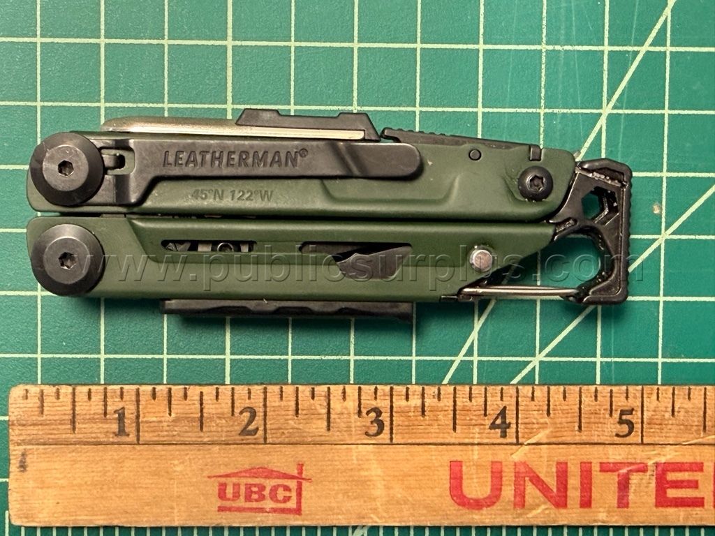 Leatherman Signal (Green) - QTY 1 - Shipping $12.00 — photo 1
