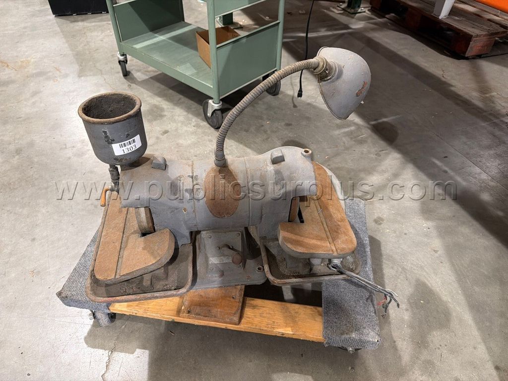 Bench Grinder - photo 1