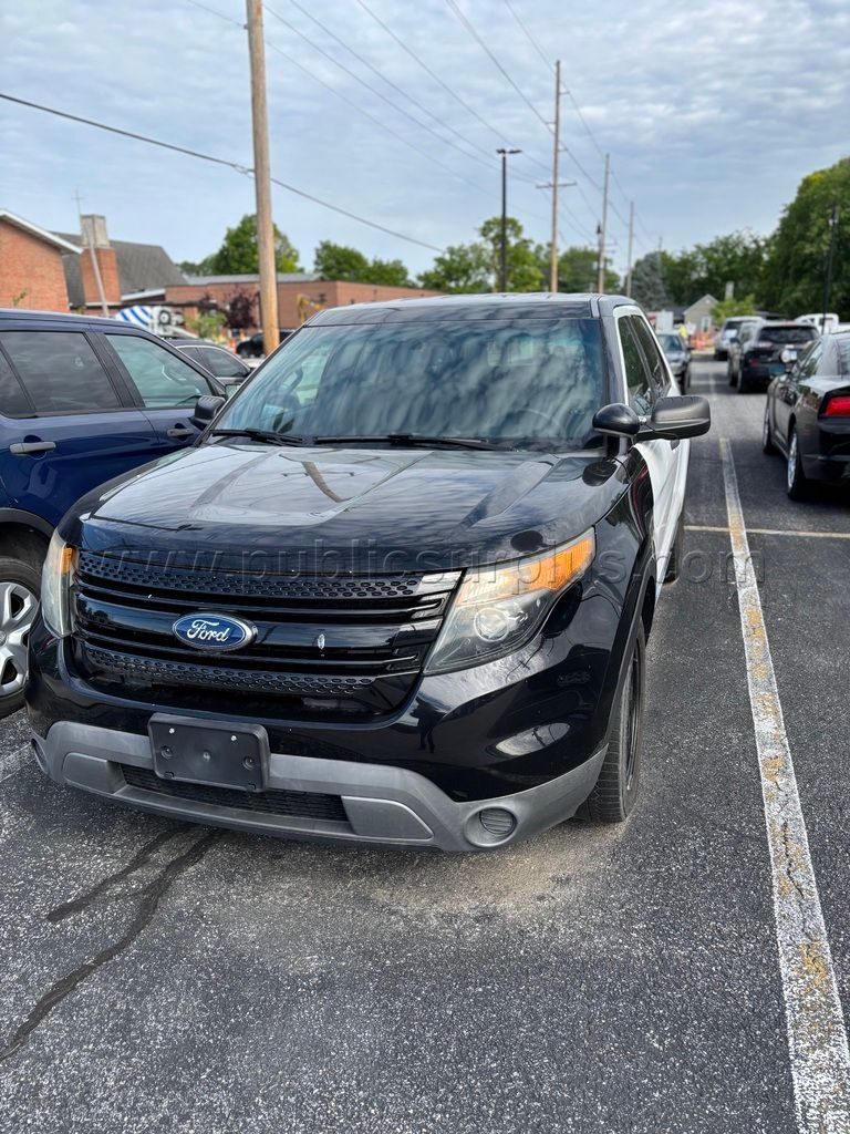 2015 Ford Explorer — photo 1