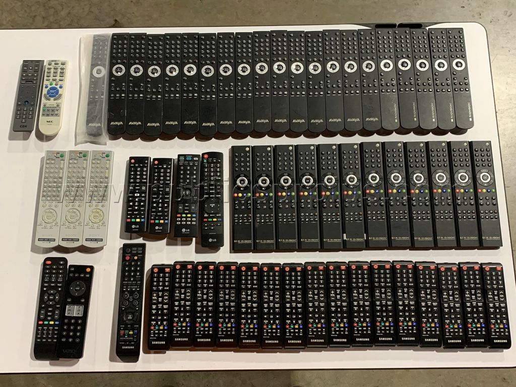 Assorted Remote Controls - Shipping $30 /KK — photo 1