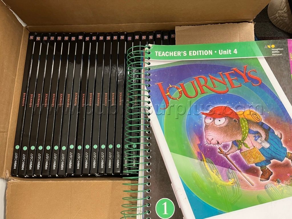 Journeys 1st grade Textbooks — photo 1
