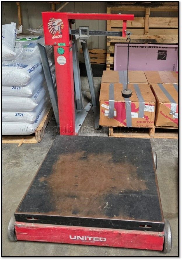 Scale - 2000lbs — photo 1