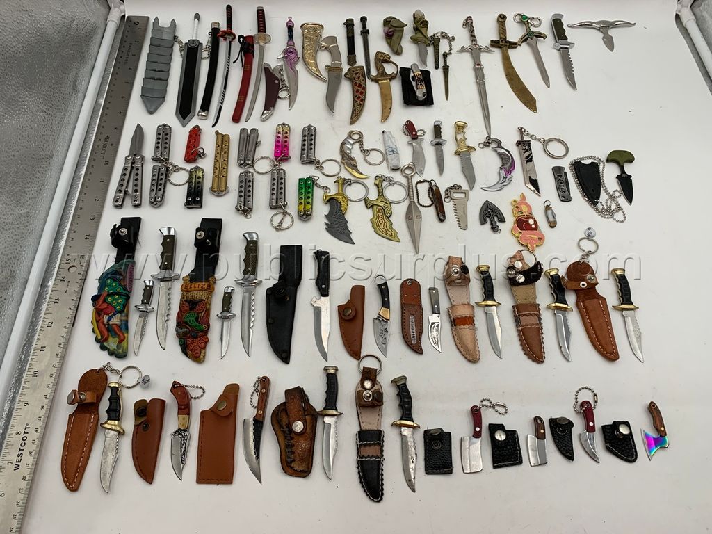 Miniature Knives - Shipping $14.99 /KK - photo 1