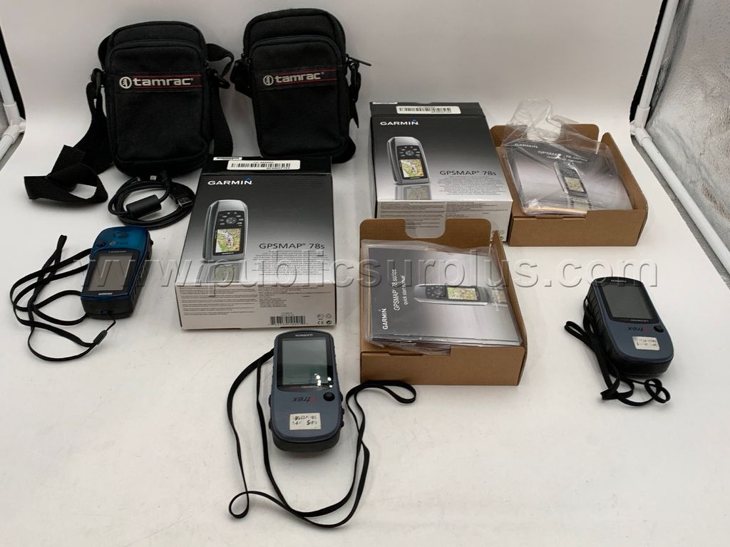 Handheld GPS's, Garmin - Shipping $20 /KK — photo 1