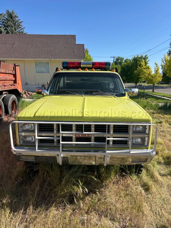 1982 GMC 3500 Brush Truck - photo 1