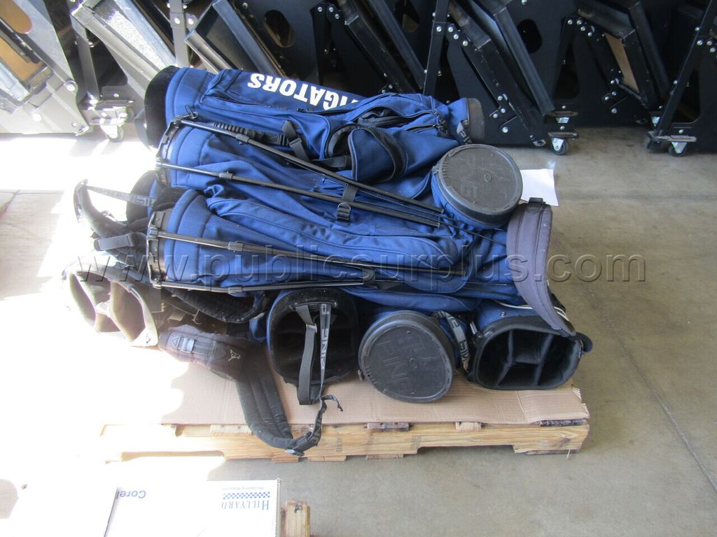 GOLF BAGS — photo 1
