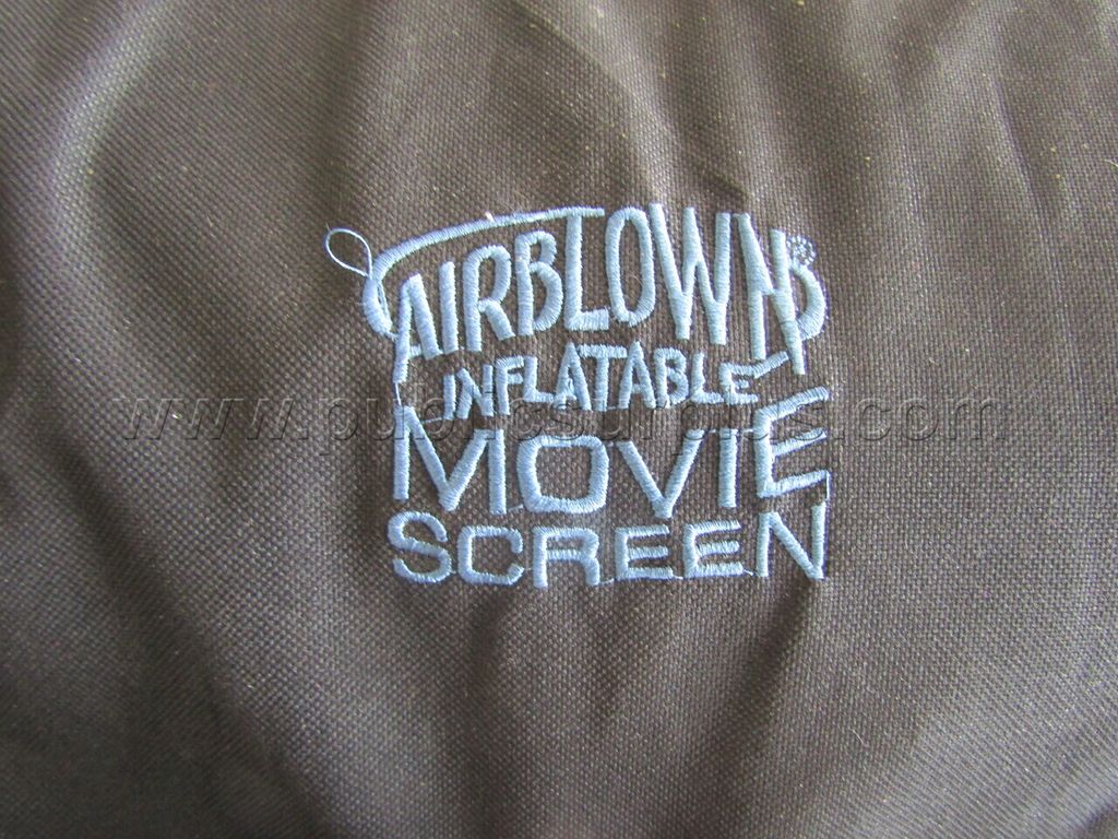 INFLATABLE MOVIE SCREEN — photo 1