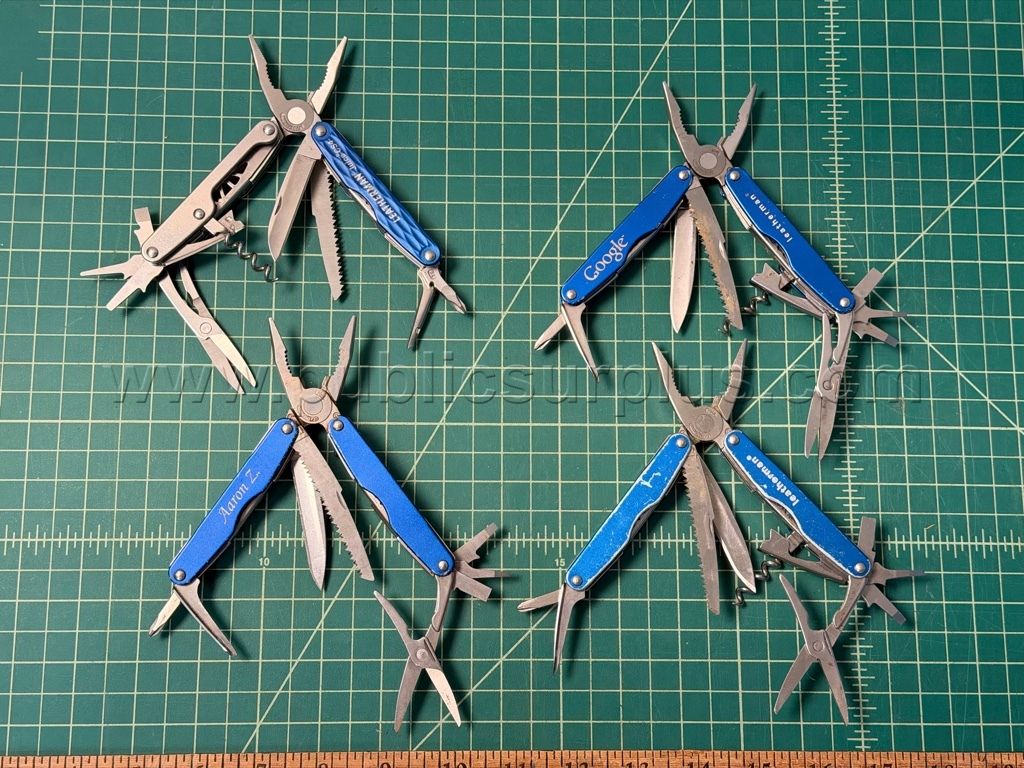 Leatherman Juice CS4 - QTY 4 - Shipping $12.00 — photo 1