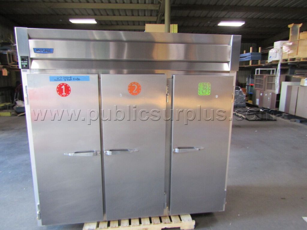 MCCALL 3 DOOR FRIDGE - photo 1