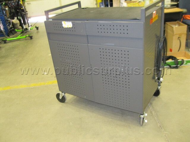 Charging Cart — photo 1