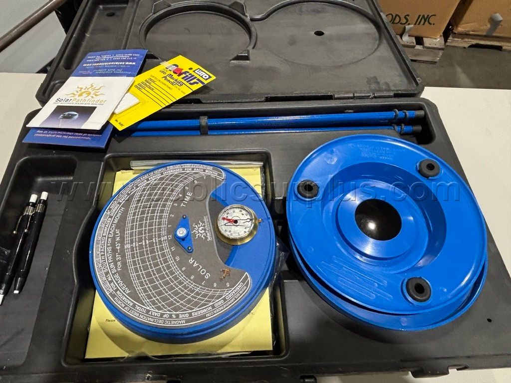 Solar Pathfinder with Tripod and Case Non-Electric — photo 1