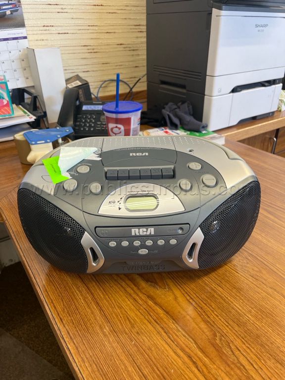 RCA boombox — photo 1