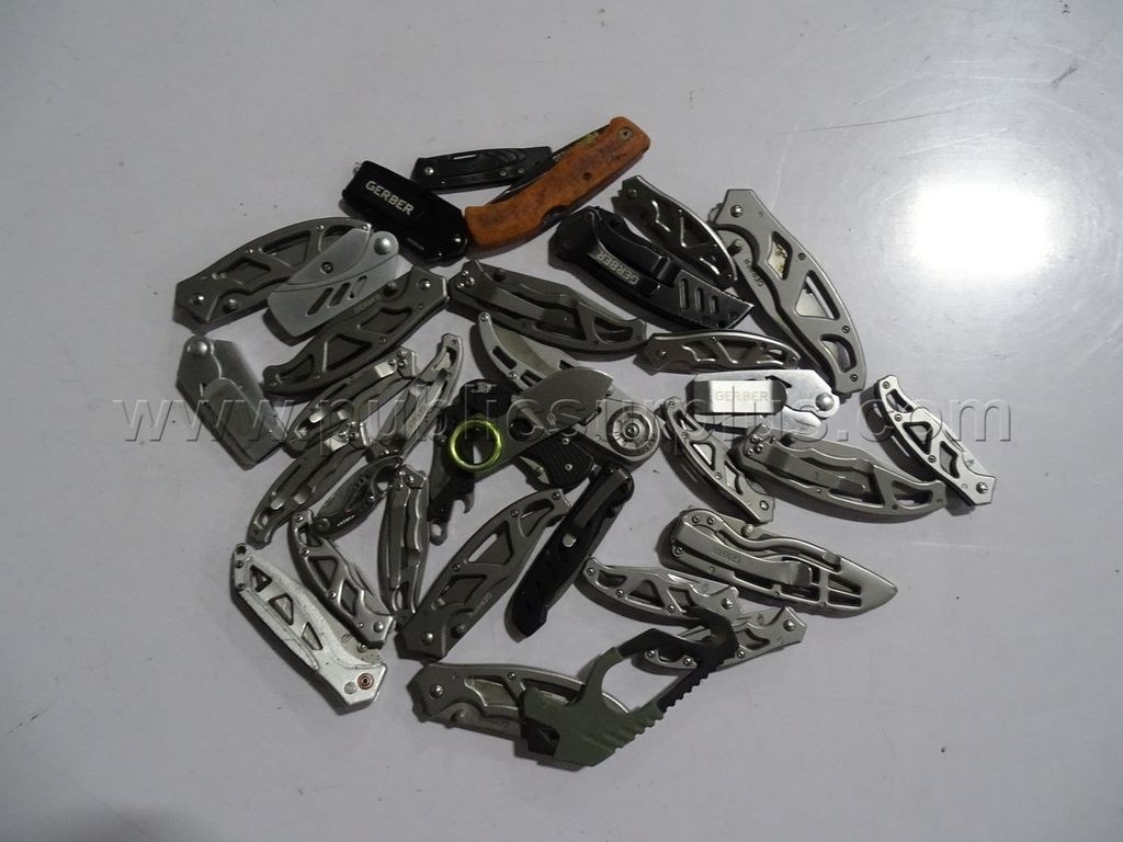 Gerber Knives - Shipping Fee $20 — photo 1