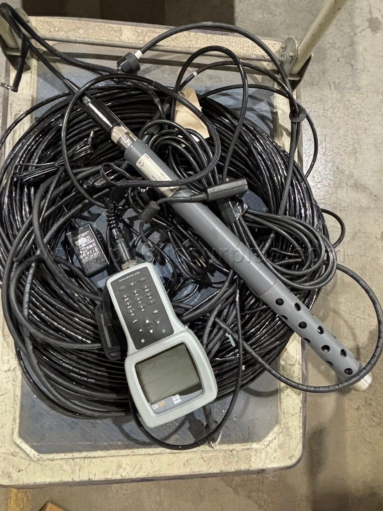 YSI 600 OMS-0 V2 Multiparameter Water Quality Sonde w/ 650 MDS Display System — photo 1
