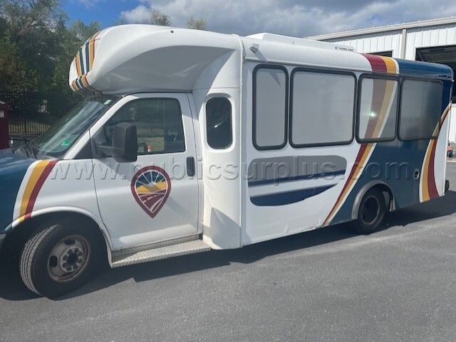 2016 Chevy/Arboc Transit Bus - photo 1