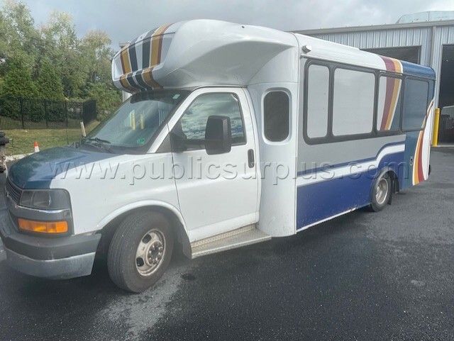 2016 Chevy/Arboc Transit Bus - photo 1