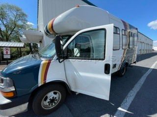 2008 Chevrolet Transit Bus - photo 1
