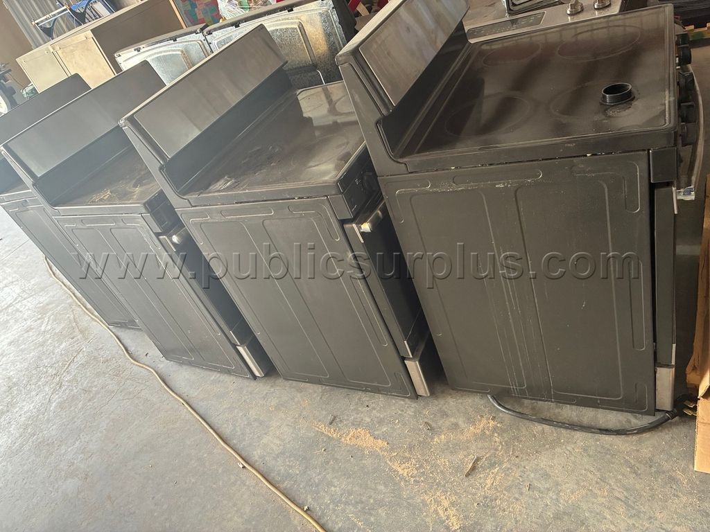 6 Electric Stoves — photo 1