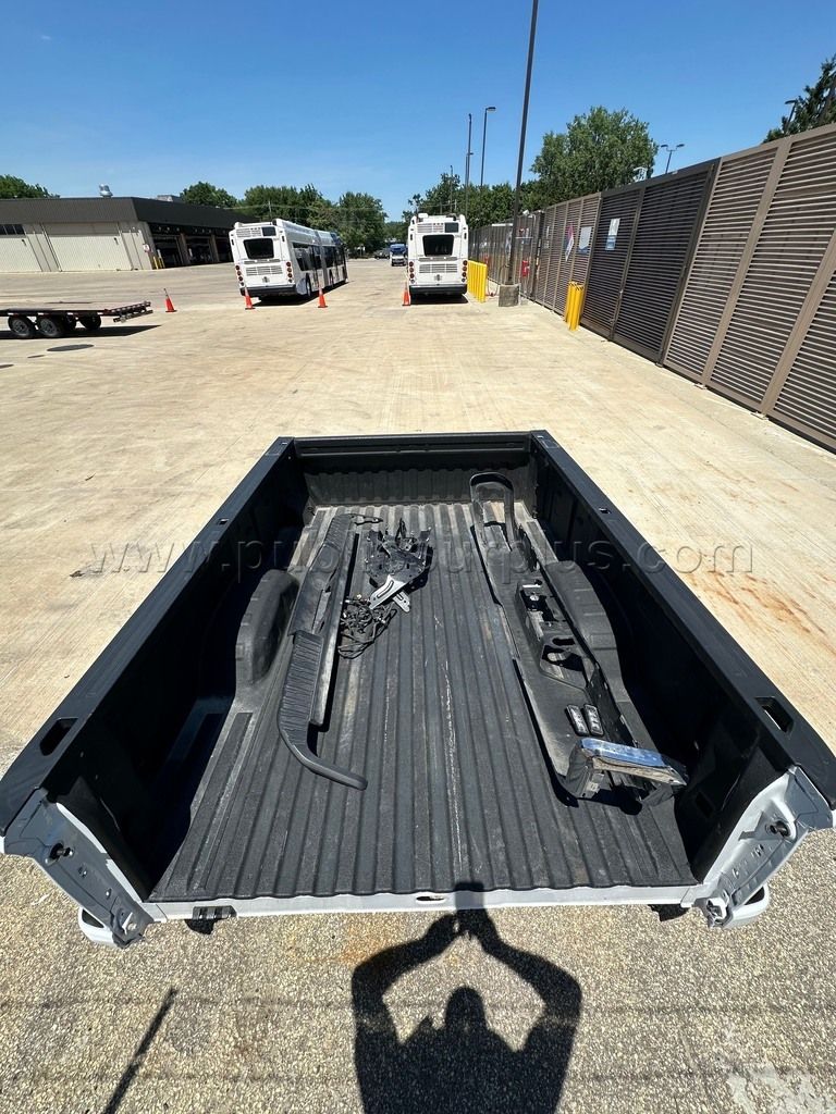 2019-2024 GMC 2500 HD PRO TRUCK BED — photo 1