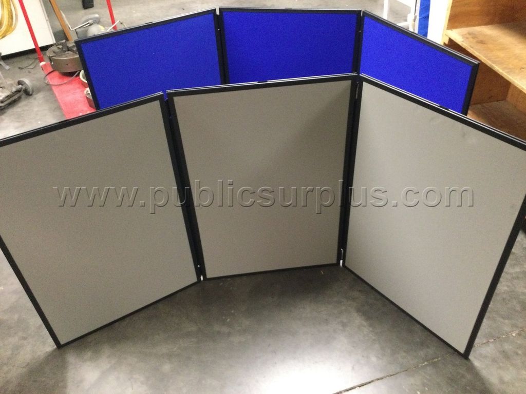 LOT OF (2) DISPLAY BOARDS - SOLD AS IS - 676 - photo 1