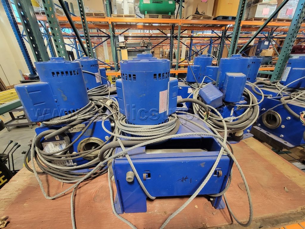 BASKETBALL BACKSTOP WINCH LOT #1 — photo 1