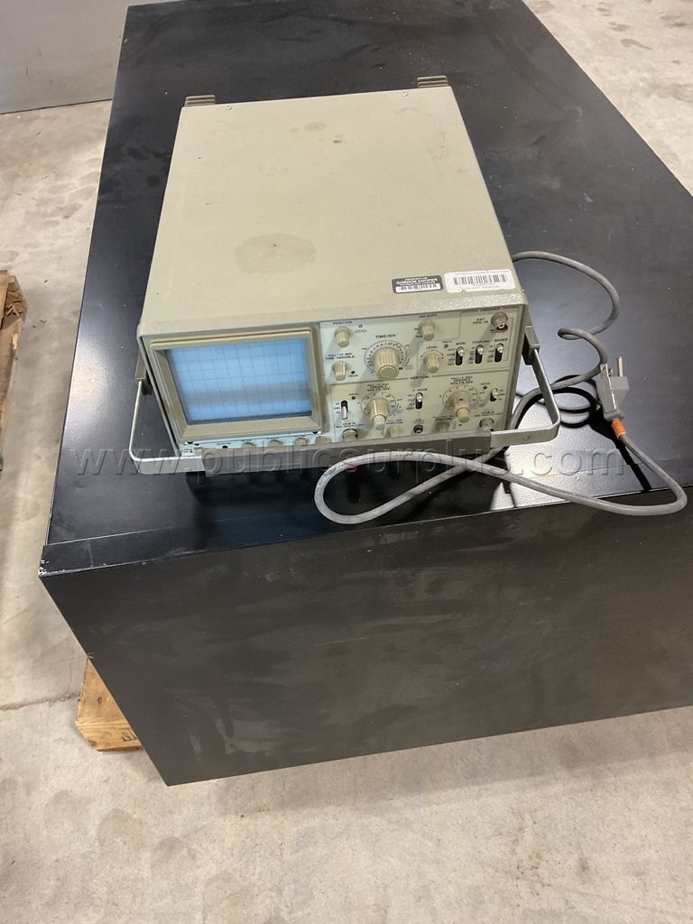 OSCILLOSCOPE - photo 1