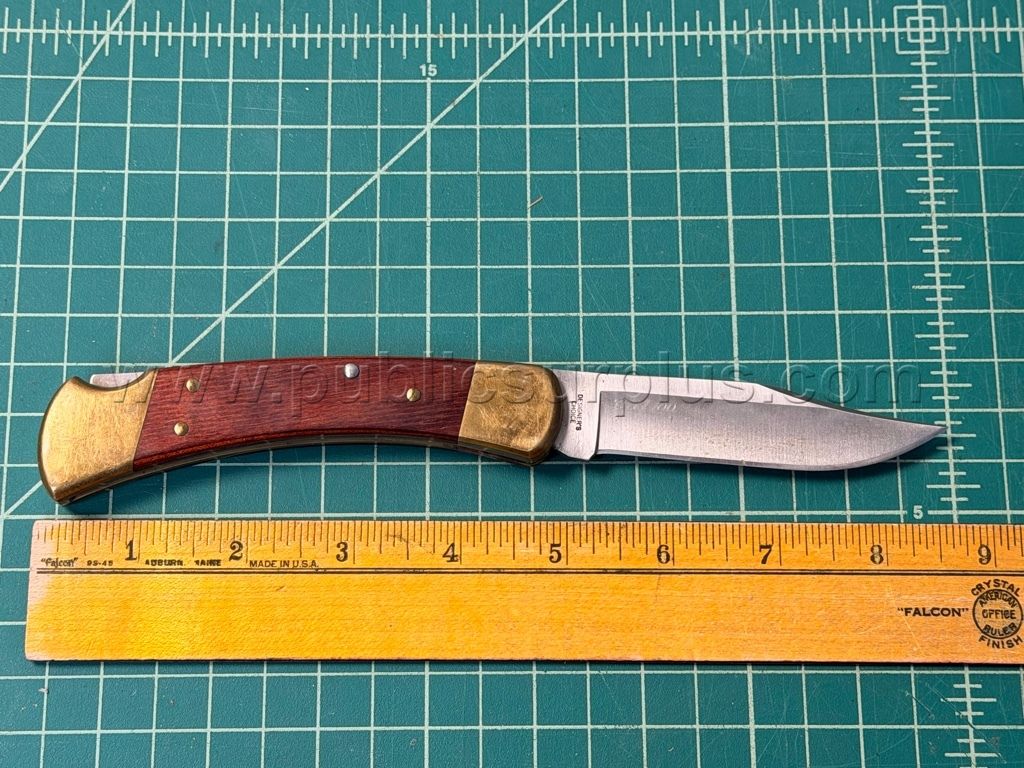 Signed BUCK Knife - QTY 1 - Shipping $12.00 — photo 1