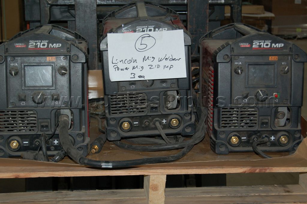 Welders - photo 1