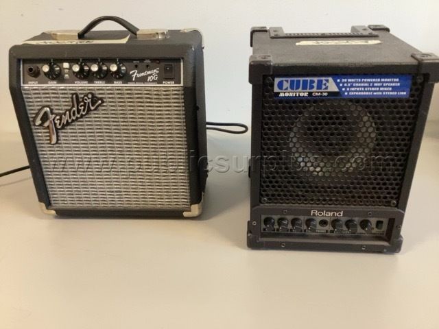 Various music items - photo 1