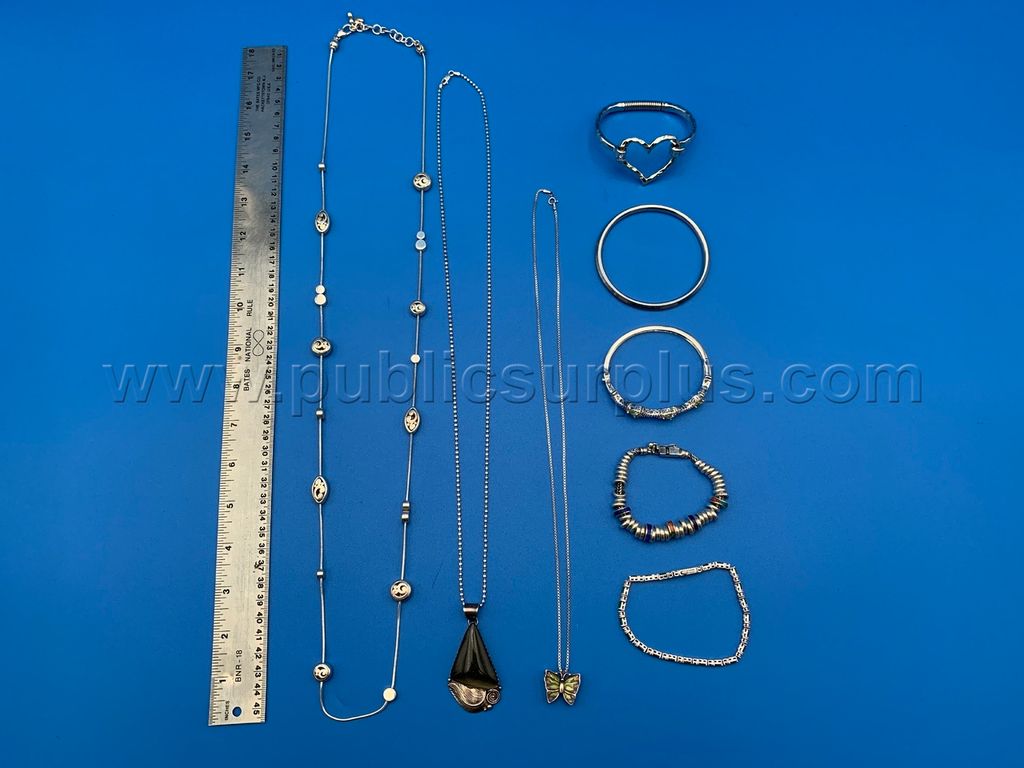 Jewelry - Silver Tone Set - Shipping $14.99 /KK - photo 1