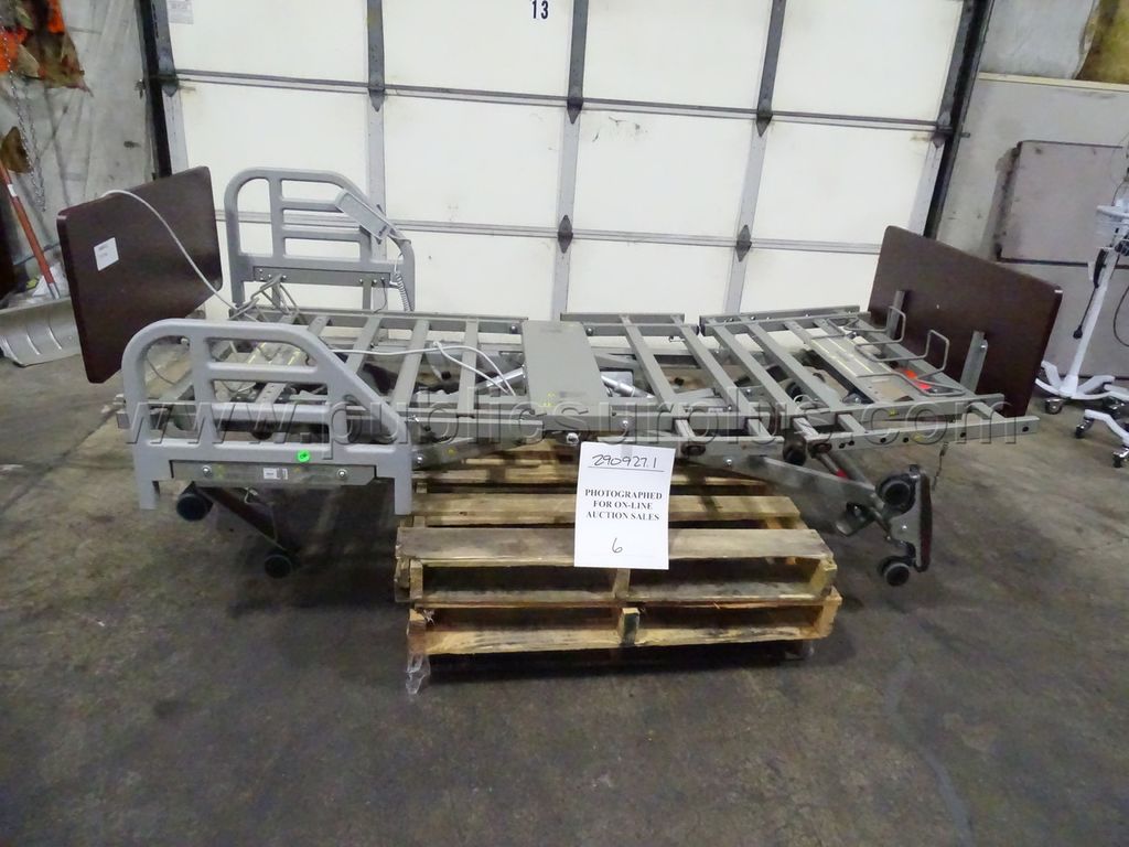 Medical Care Bed - photo 1