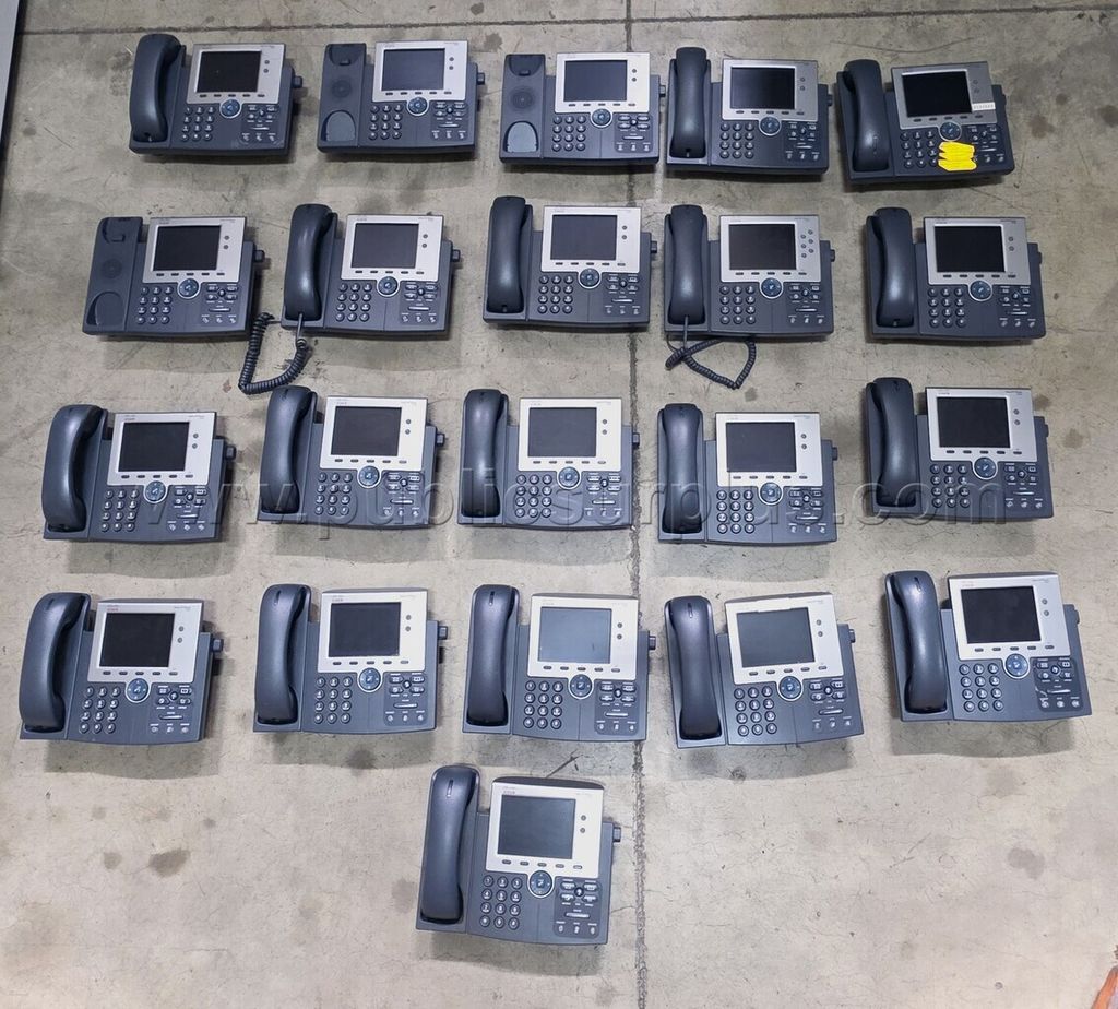 Various CISCO Phones - photo 1
