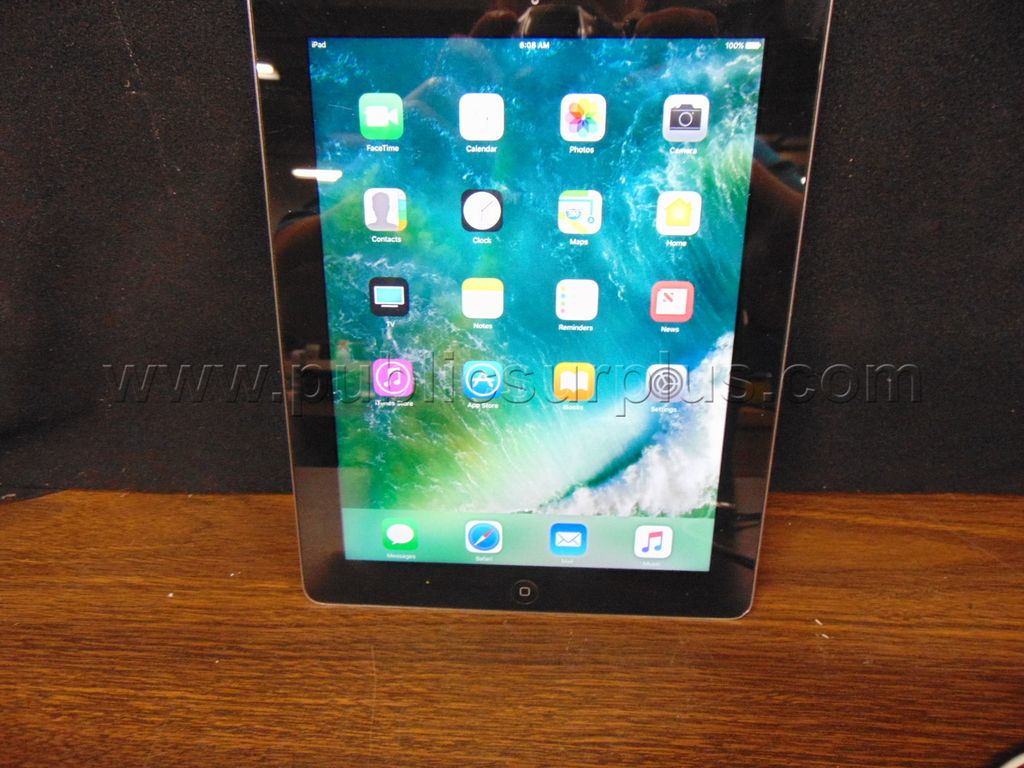 iPad 4 Gen Lot #4982 - photo 1