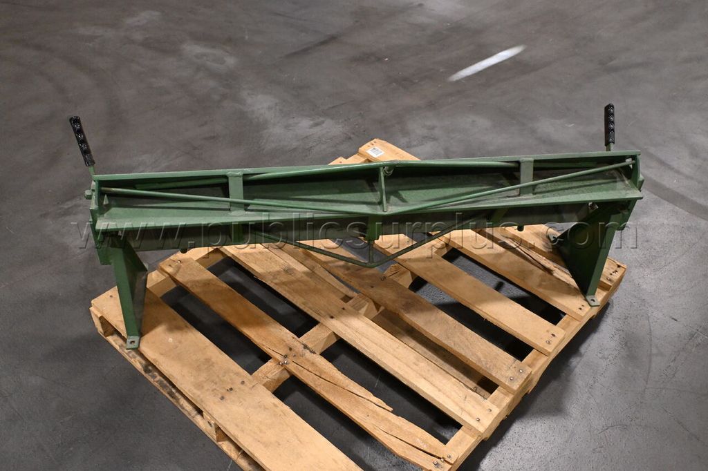 Connecticut Bending Brake Model U422 - photo 1