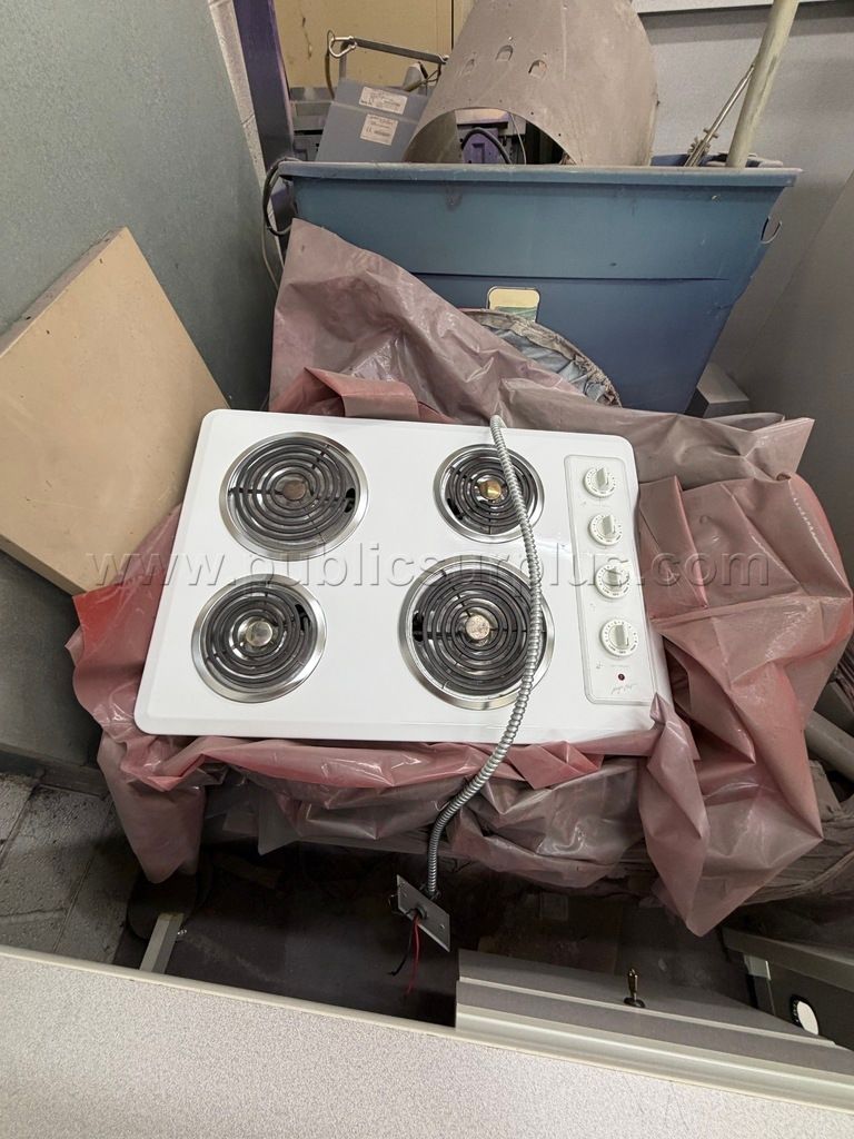 Used range top - photo 1