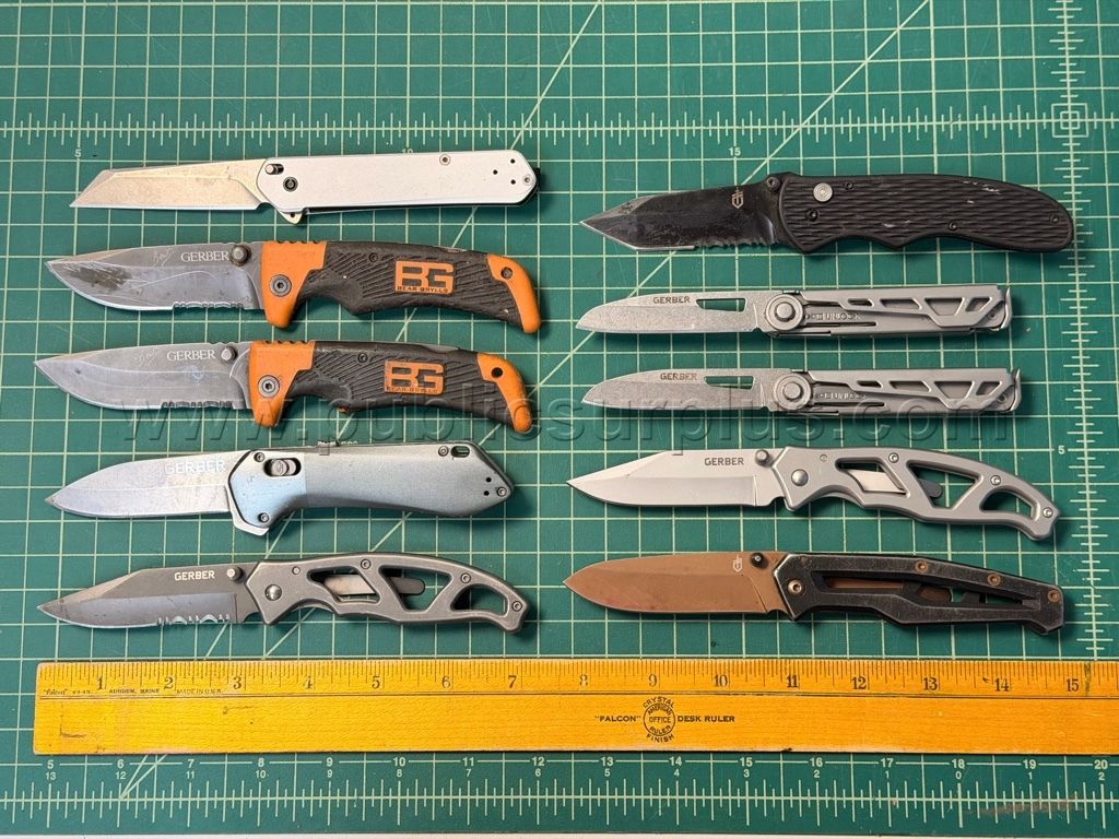 Assorted Gerber Knives - QTY 10 - Shipping $12.00 - photo 1