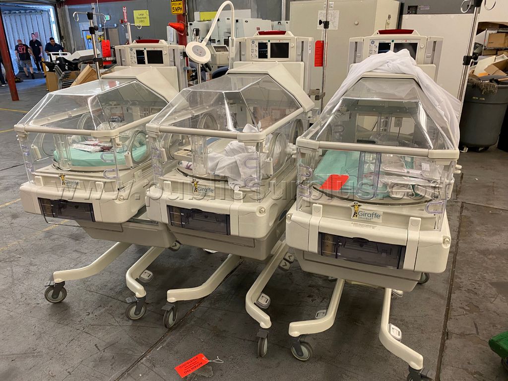 3 Baby Incubator (NCA) OmniBed Giraffe - photo 1