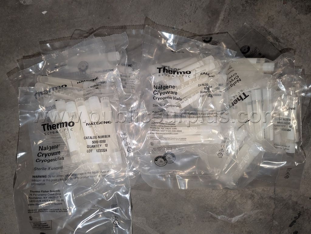Thermo Scientific Nalgene Cryogenic Vials, 5 mL LOT Q(19 bags of 10) - photo 1
