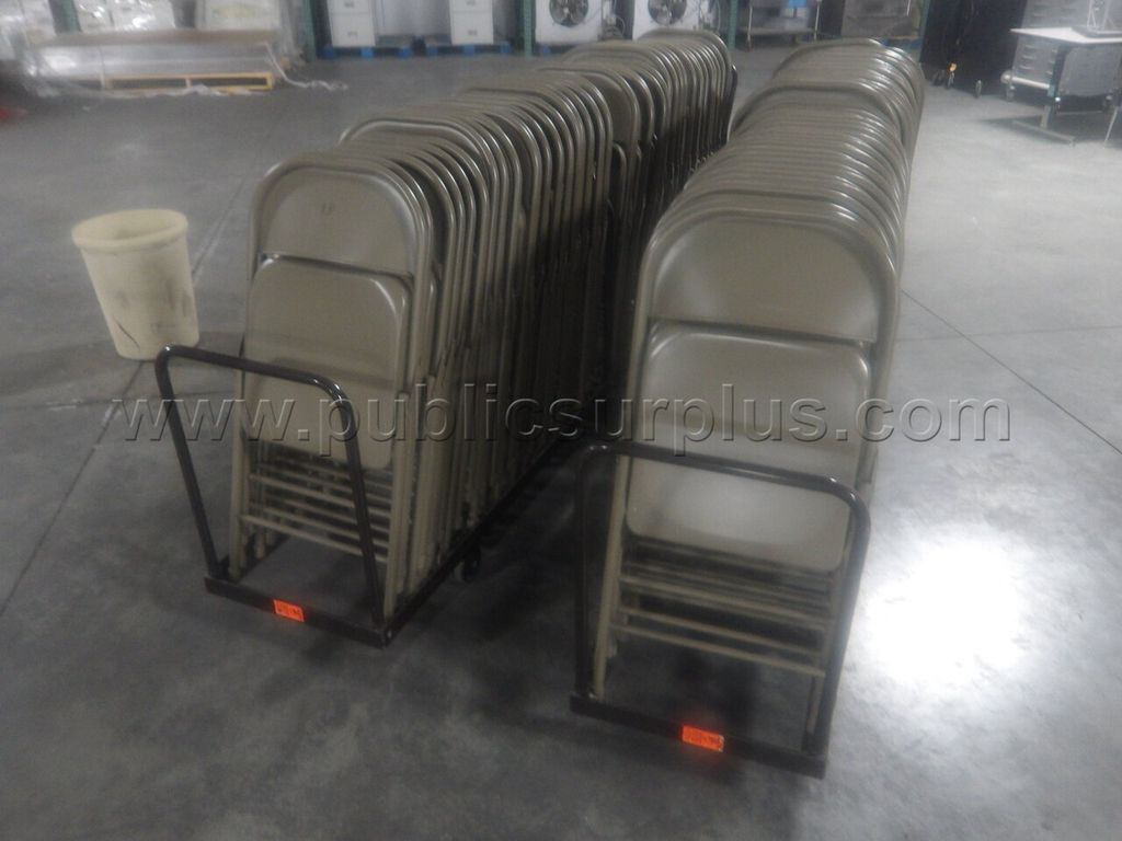 Folding Chairs - photo 1